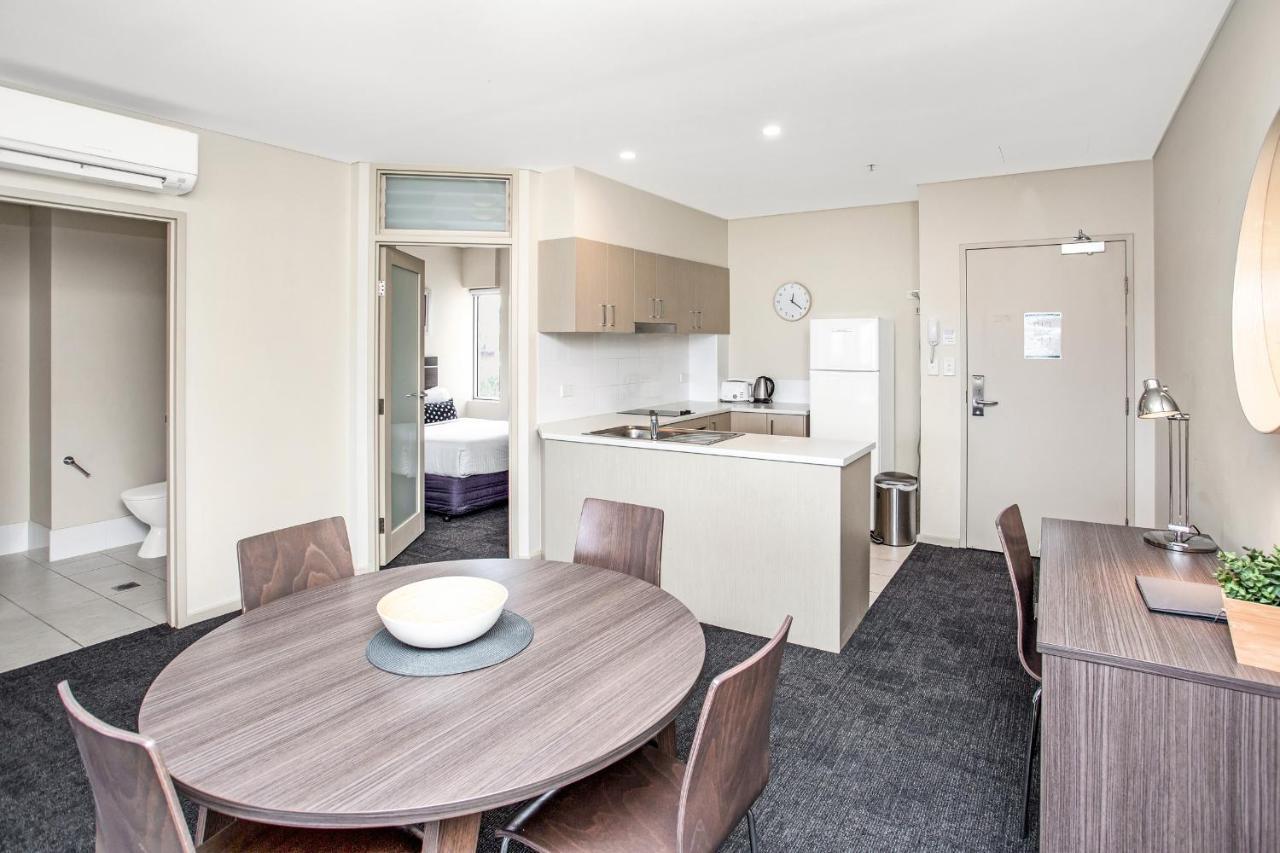 Hume Serviced Apartments Adelaide Eksteriør billede